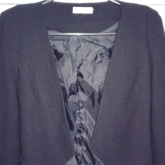 The Impeccable Pig Black Open Front Blazer - Picture 2 of 5